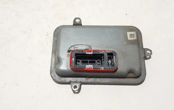 Mercedes-Benz CLS C218 X218 Xenon control unit/module A2189001902