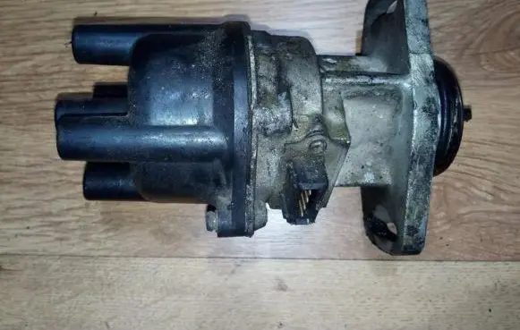 Nissan Sunny Spark distributor 2210078a10 t4t742712715