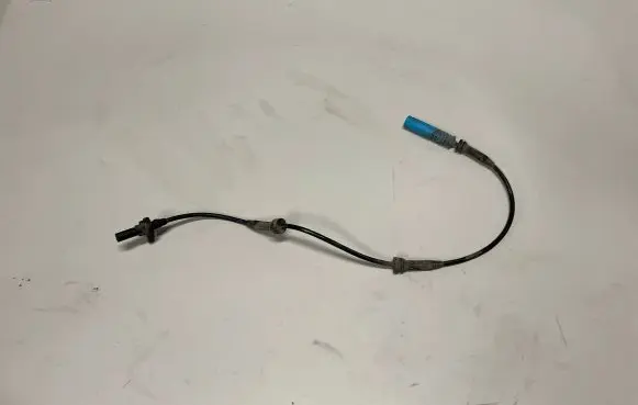 BMW 5 E60 E61 ABS brake wheel speed sensor 6908705