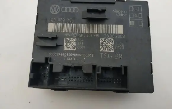 Audi A4 S4 B8 8K Door control unit/module 8K0959795