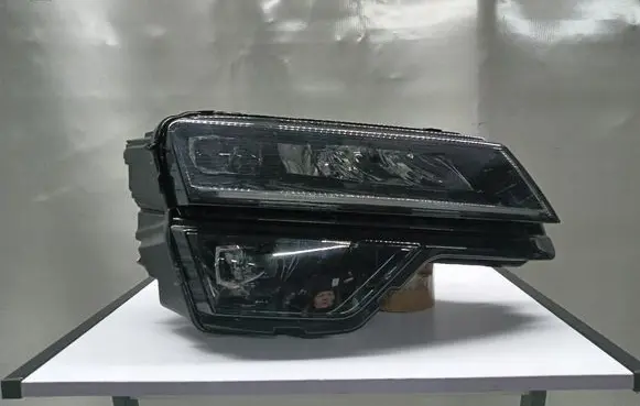 Skoda Karoq Headlight/headlamp 57B941018B