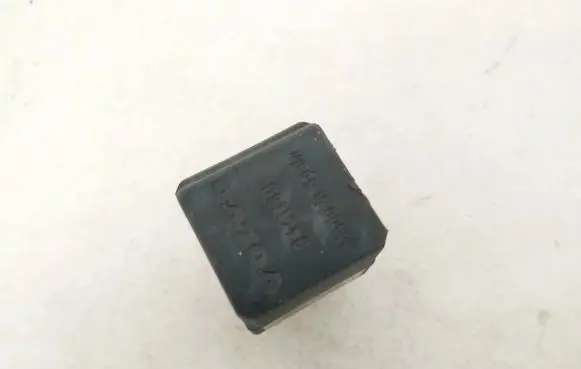 Volvo S80 Other relay 9441160 4r0007794-01