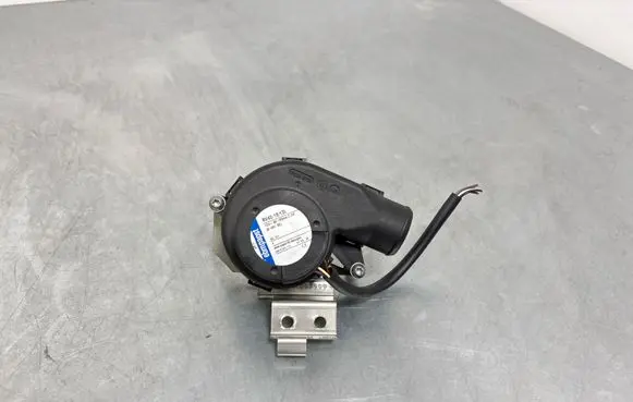 Mercedes-Benz S W221 Engine control unit/module fan RV401812L