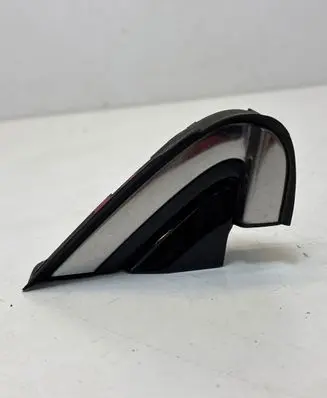 Front arch trim