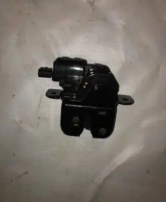 Renault Captur Tailgate/trunk/boot lock/catch/latch 846307169R