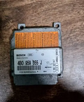 Audi A6 S6 C5 4B Airbag control unit/module 4B0959655J 00308001VUUL