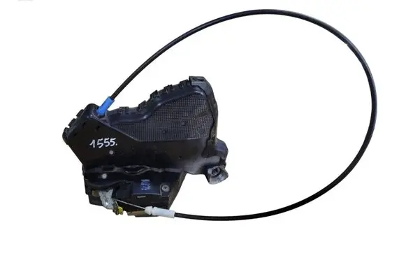 Toyota Corolla E120 E130 Front door lock 