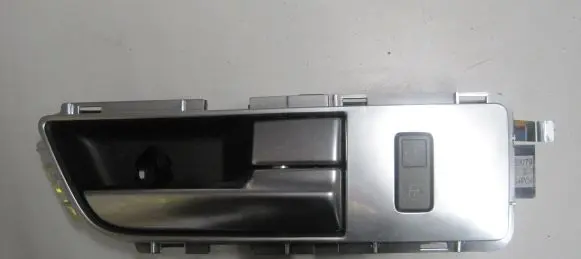 Land Rover Discovery 4 - LR4 Front door interior handle AH2214017AA