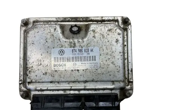 Volkswagen Transporter - Caravelle T4 Engine control unit/module 074906018AK 0281010432