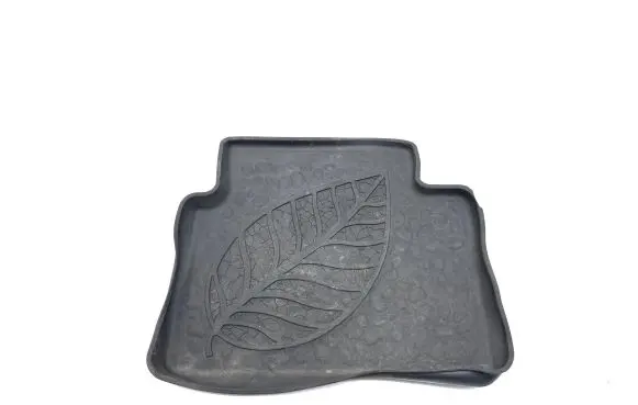 Toyota Prius (XW50) Rear floor mat PT90847165
