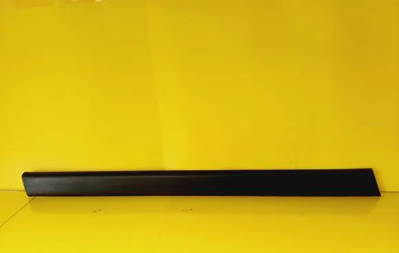 Front door trim (molding)