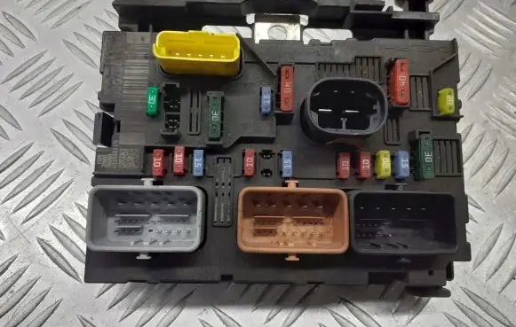 Peugeot 307 BSM Control unit 9661087080