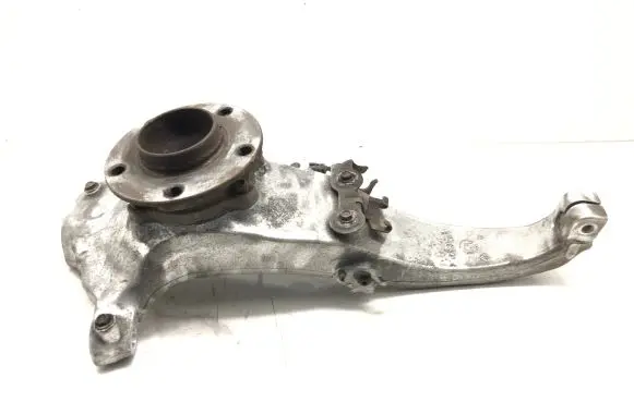 BMW 5 F10 F11 Front wheel hub spindle knuckle