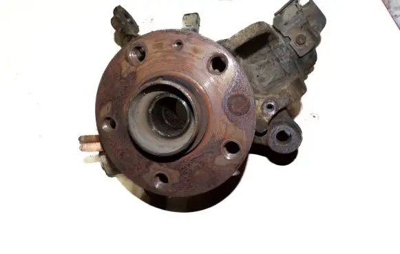 Volkswagen Caddy Front wheel hub spindle knuckle