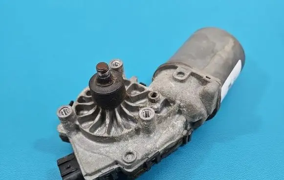 Suzuki Grand Vitara II Wiper motor 3811065J00 IMPRK1610127
