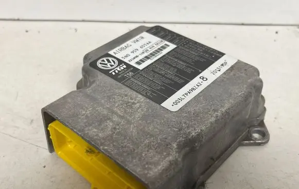 Volkswagen Tiguan Airbag control unit/module 5N0959655AA 26H19S2118