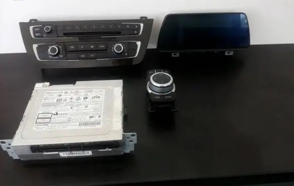 BMW 1 F20 F21 Radio/CD/DVD/GPS head unit 8798036 6837128 6832880
