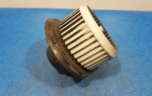 Alfa Romeo GTV Heater fan/blower LO73A35