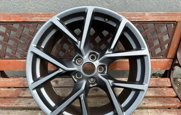Ford Focus R19 alloy rim 