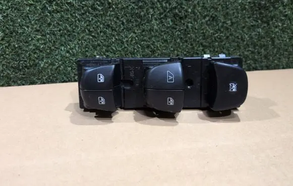 Renault Koleos II Electric window control switch 254114160R E1152179
