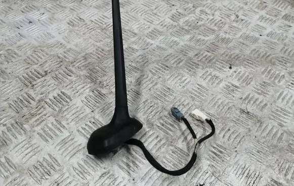 Fiat Tipo Radio antenna 52052284 10R040015 0800