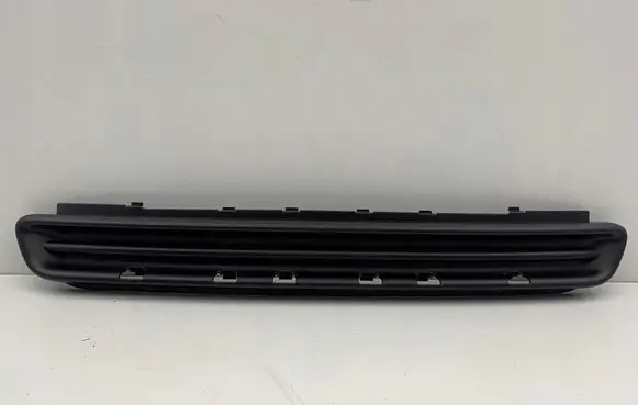 Peugeot 308 Front bumper lower grill 9674675177