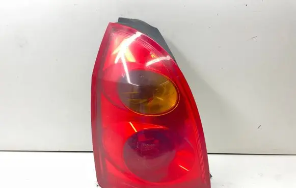Nissan Primera Rear/tail lights