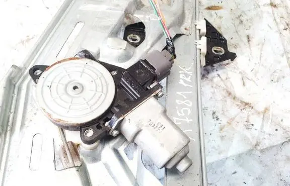 Honda Civic Front door window regulator motor