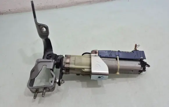 Audi Q7 4L Tailgate/trunk/boot lift motor 4L0910946