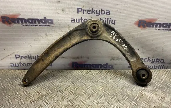 Peugeot 308 Front lower control arm/wishbone