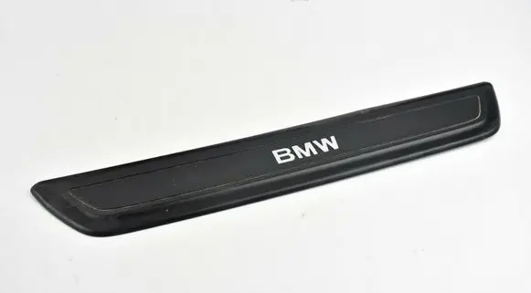 BMW X4 F26 Side skirt front trim 7205597
