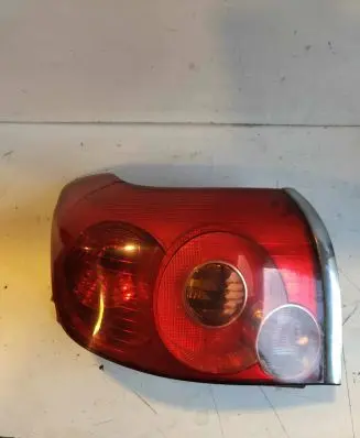 Toyota Avensis T250 Rear/tail lights RS102
