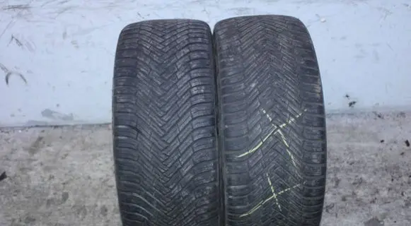 BMW X1 E84 R19 summer tire 