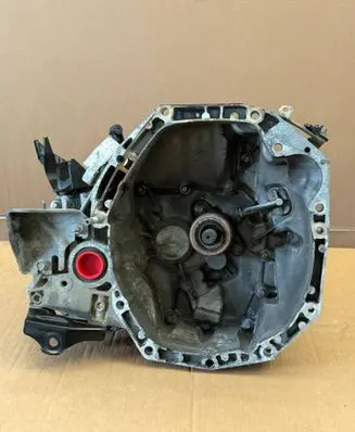 Renault Clio IV Manual 6 speed gearbox JR5060 R29355