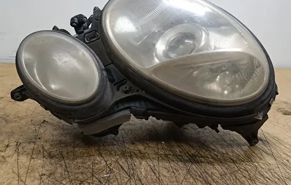 Mercedes-Benz E W211 Headlight/headlamp 15436001 154360
