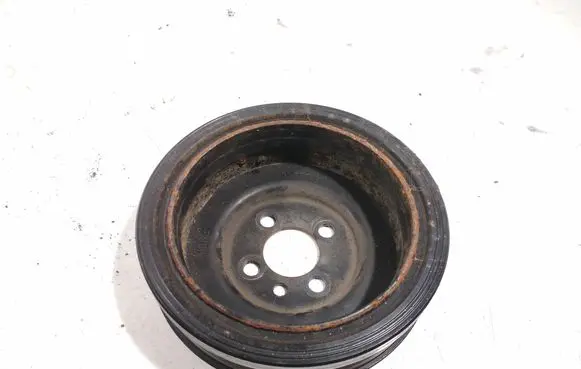 Volkswagen Golf V Crankshaft gear 03G105243