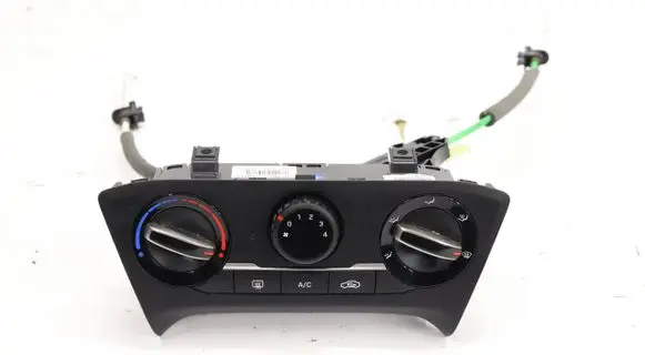 Hyundai i20 (GB IB) Other switches/knobs/shifts 97250-C80XX