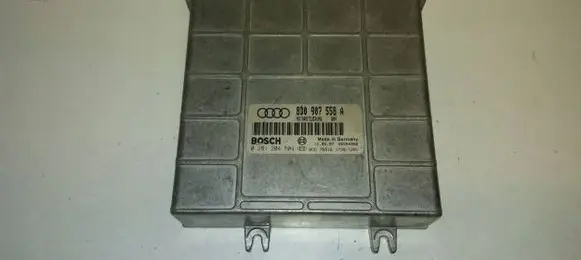 Audi A4 S4 B5 8D Engine control unit/module 8D0907558A 26SA4992 0261204504