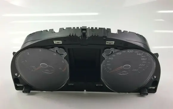 Volkswagen PASSAT CC Speedometer (instrument cluster) 3C8920870N P 2432