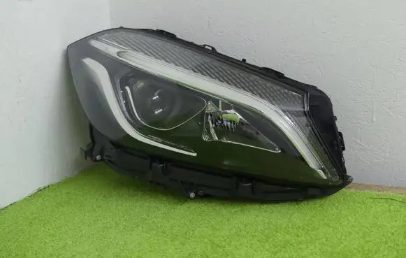Mercedes-Benz A W176 Headlight/headlamp 1769066000