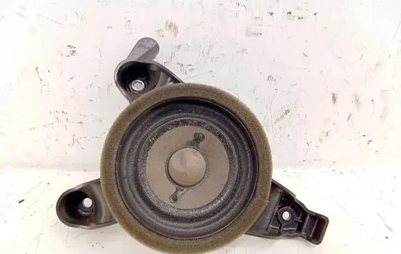 Audi A8 S8 D4 4H Front door speaker 4H1035401A 3224720030