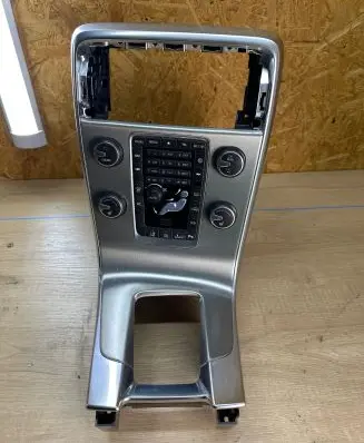 Volvo V60 Center console 39823331