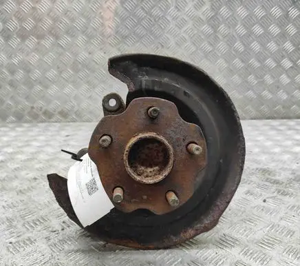 Toyota Auris E180 Rear wheel hub 4230402140