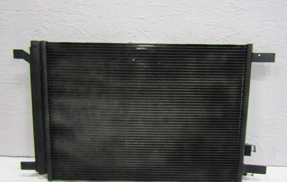 Volkswagen Golf VII A/C cooling radiator (condenser) 5Q0816411AR
