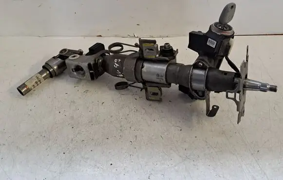 Steering wheel axle set