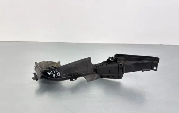 Mercedes-Benz S W222 Other engine bay part A2226203800