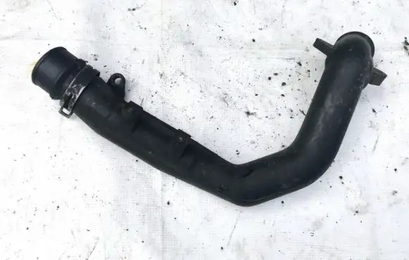 Mazda 626 Intercooler hose/pipe rf2a13231