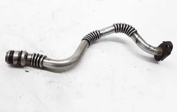 Volvo S40, V40 Turbo turbocharger oiling pipe/hose