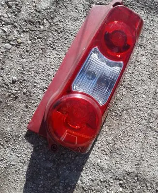 Peugeot Partner Rear/tail lights
