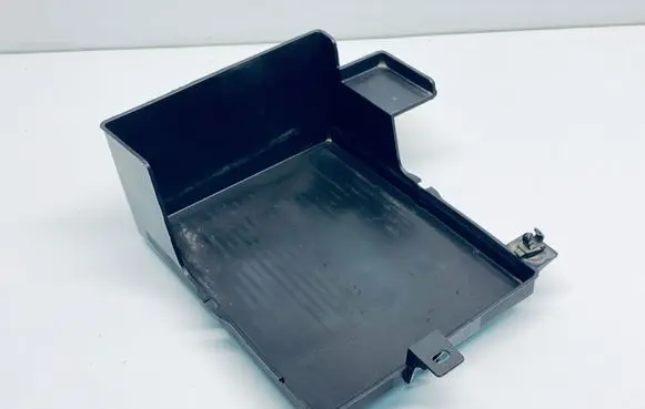 Battery tray